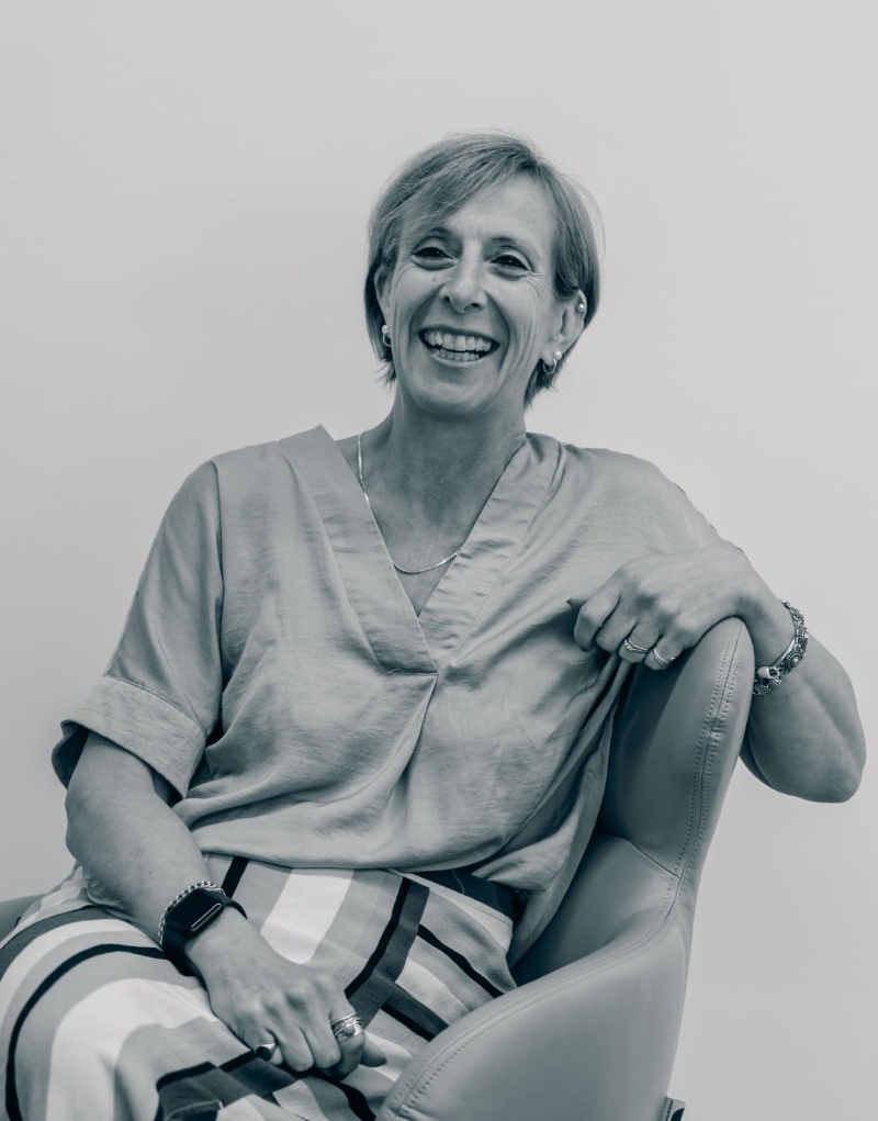 Niki Fuchs - Rescale